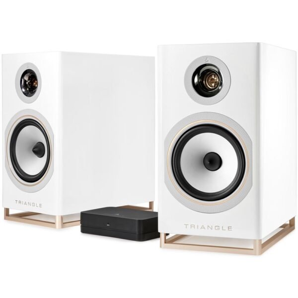 Altavoces conectados Hi-Fi Triangle Capella Space White. Se venden por pares.